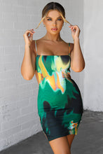 Load image into Gallery viewer, Green Color Melt Dress
