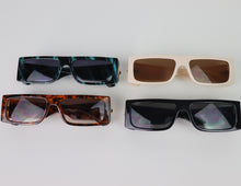 Load image into Gallery viewer, Retro Sunglasses

